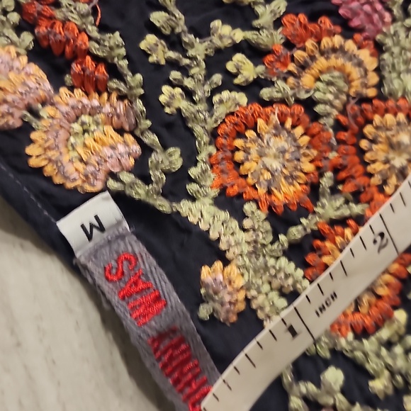 Johnny Was Heidi Tunic in black with multicolor floral embroidery. - Picture 9 of 9